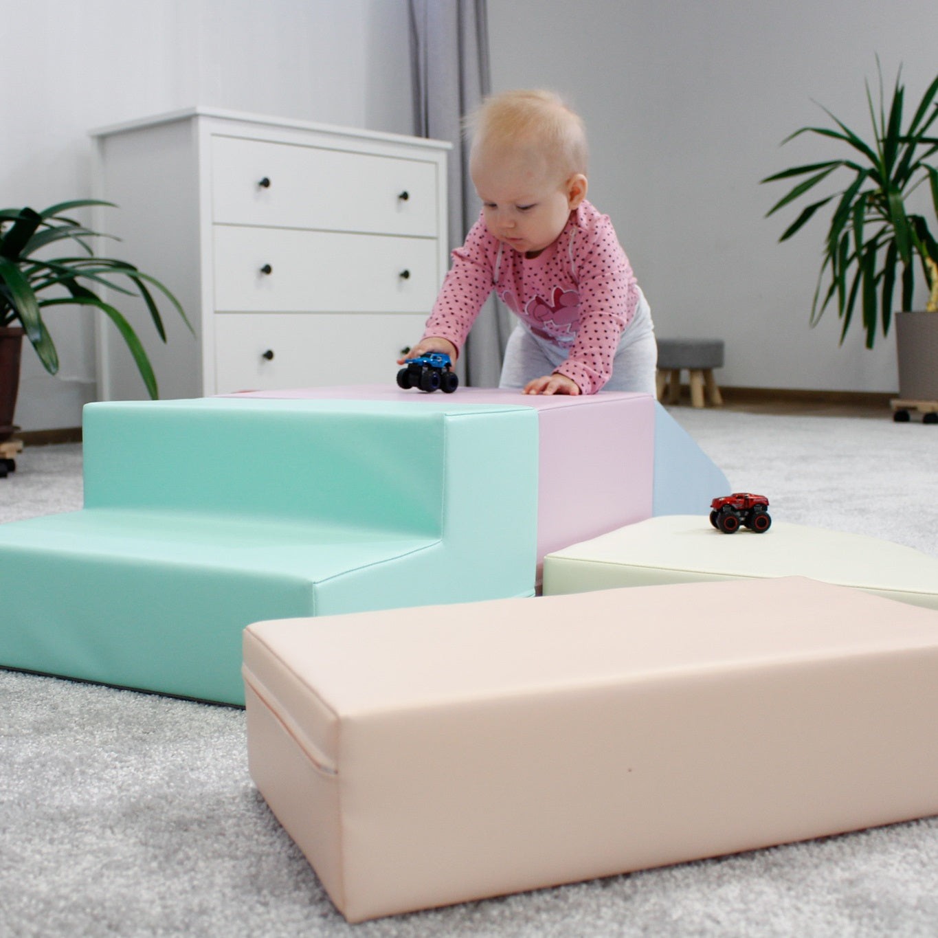 Soft Play 5 Foam Block Set - Ljus Pastell Corner Climber - VentureKids