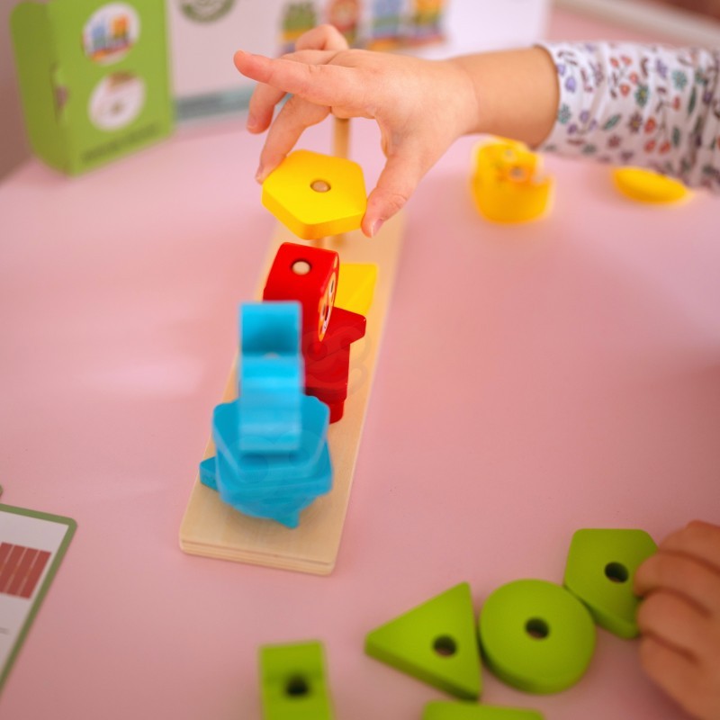 Montessori Pyramidpussel med Djur - VentureKids