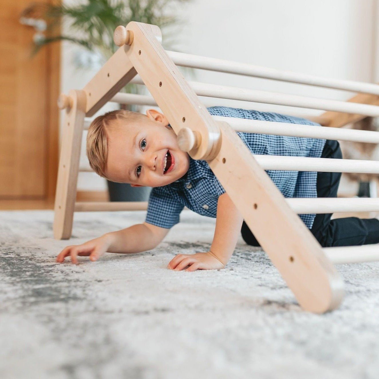 MOPITRI® 4-segment Modifiable Climbing Triangle With a Sliding/Climbing Ramp - VentureKids