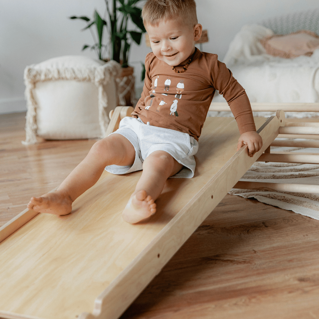 MOPITRI® 4-segment Modifiable Climbing Triangle With a Sliding/Climbing Ramp - VentureKids