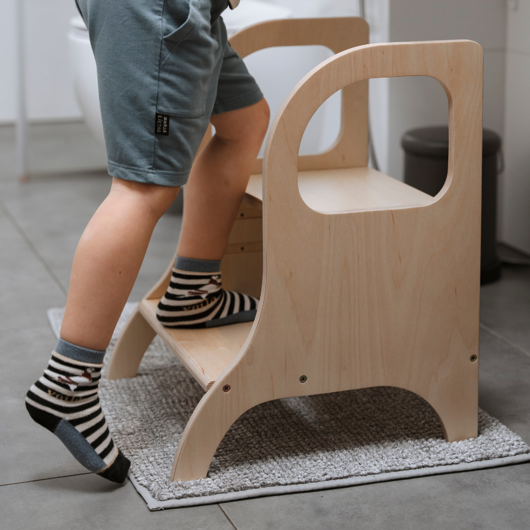 MIIMO® Adjustable Height Step Stool - Natural Wood - VentureKids