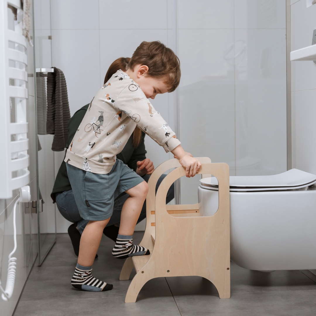 MIIMO® Adjustable Height Step Stool - Natural Wood - VentureKids