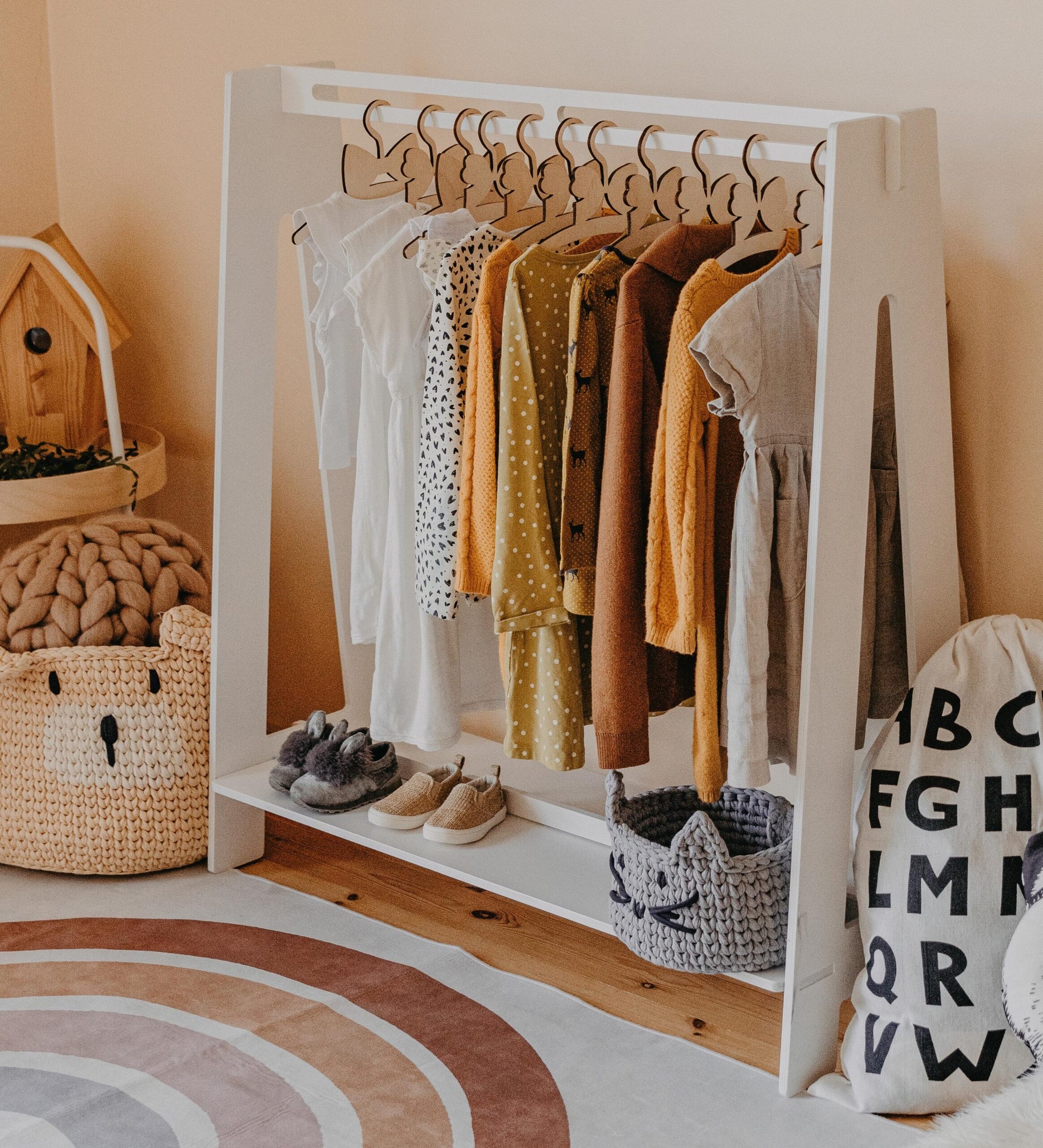 Toddlers Clothing Rack for Hangers - VentureKids