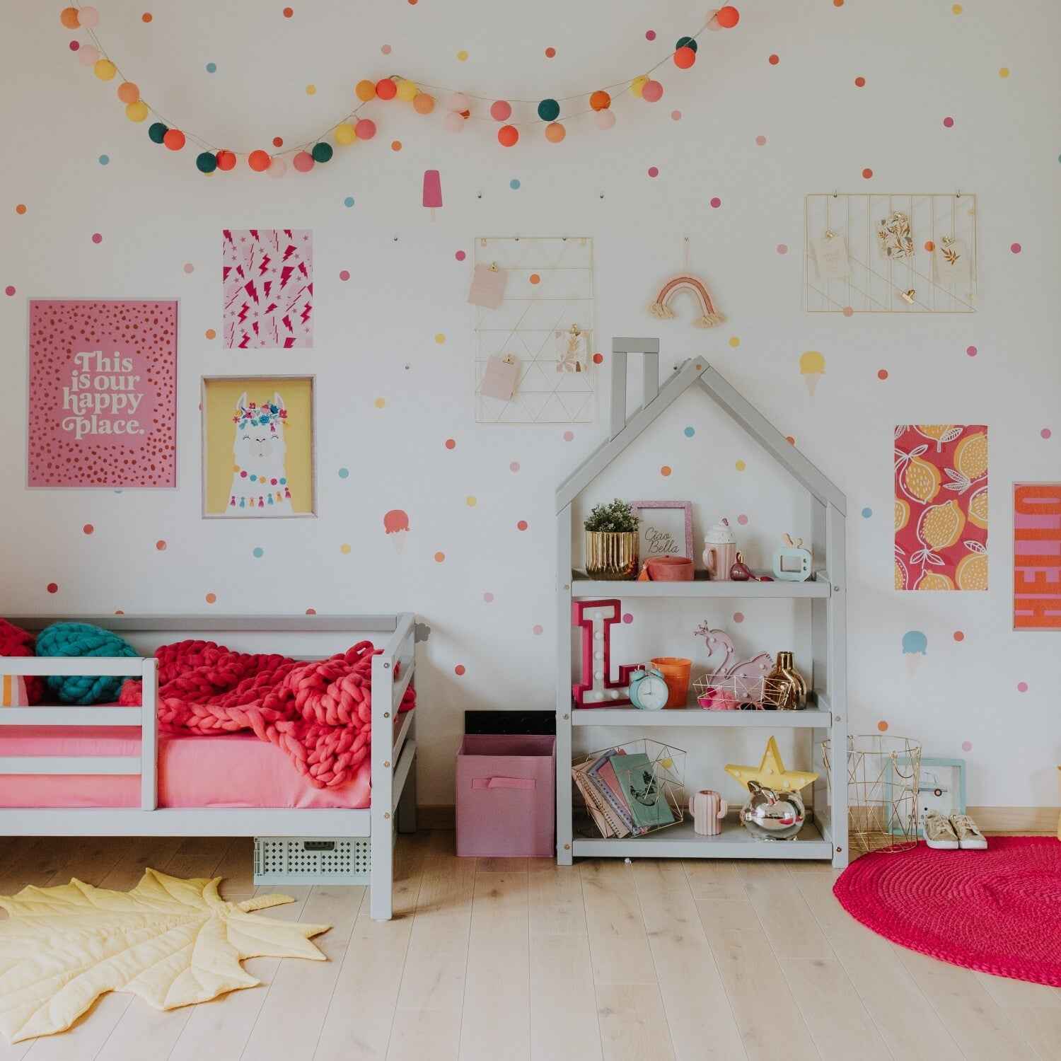House Shaped Shelf For Kids