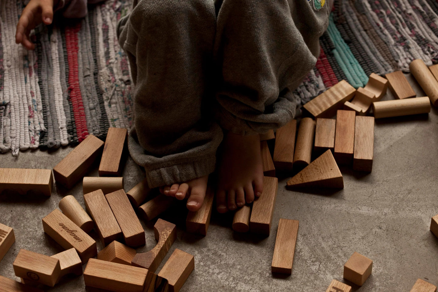 Wooden Blocks in a Box – Natural, 30 Pieces - VentureKids